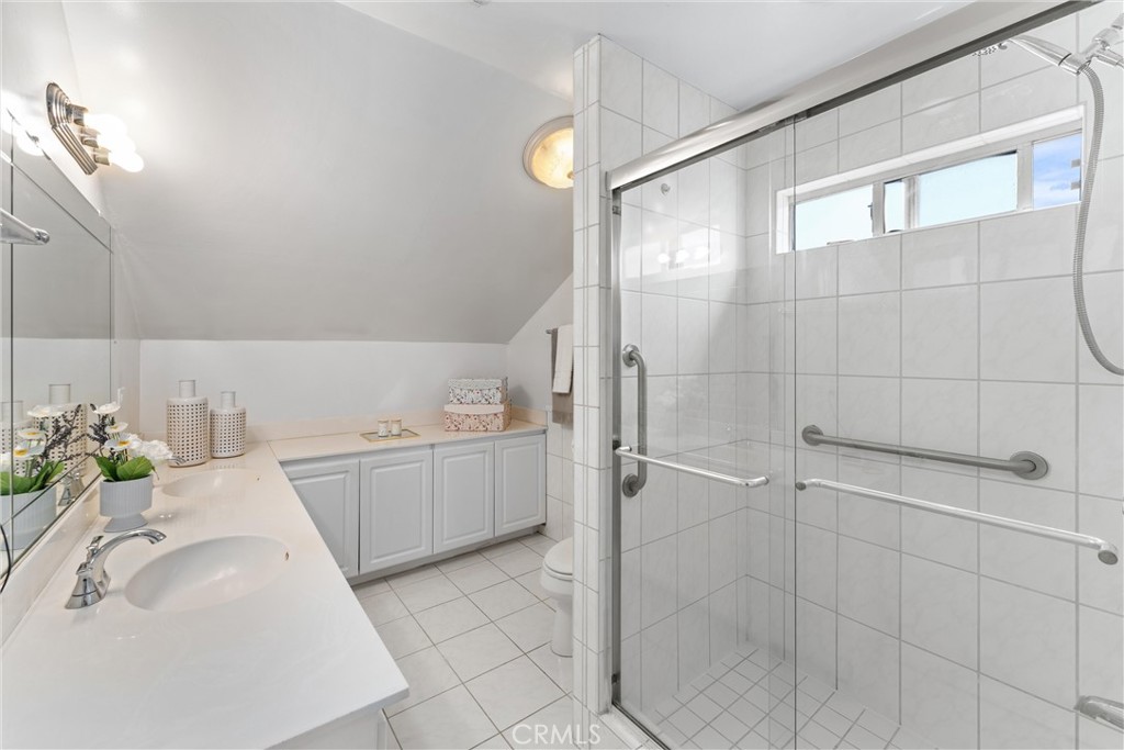 4360 E Addington Drive Property Photo 37