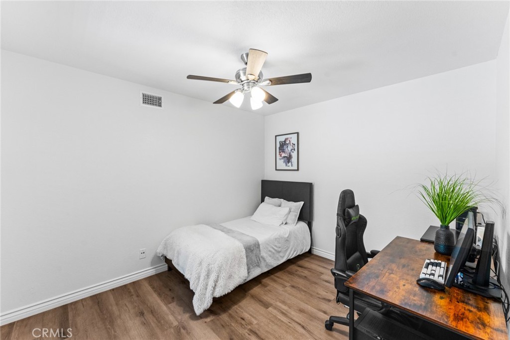 710 S Tourmaline Court Property Photo 25