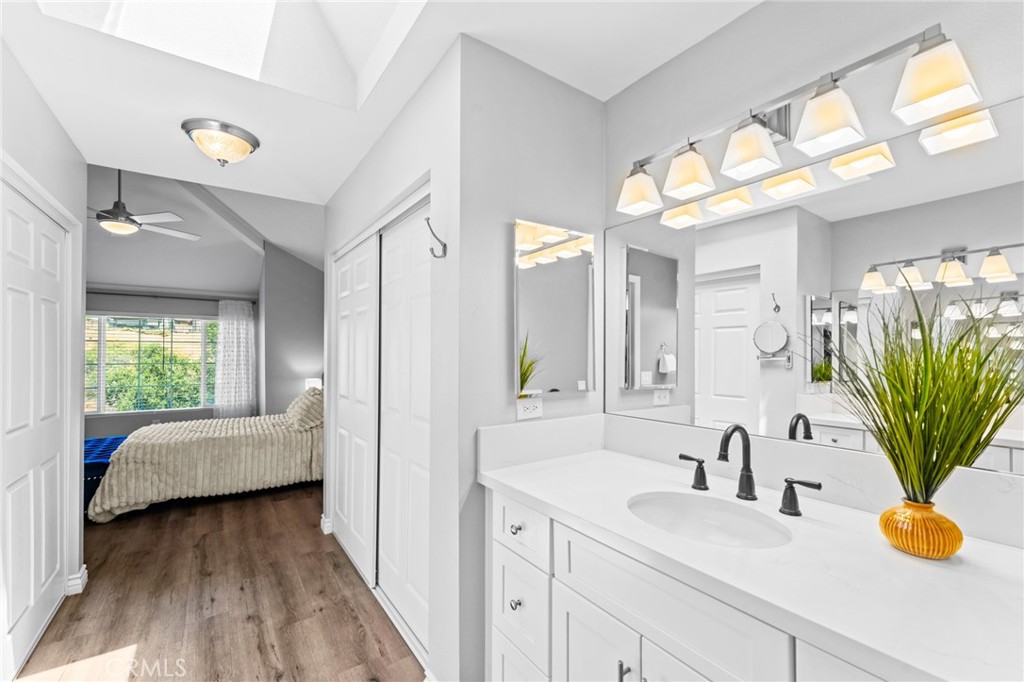 710 S Tourmaline Court Property Photo 34