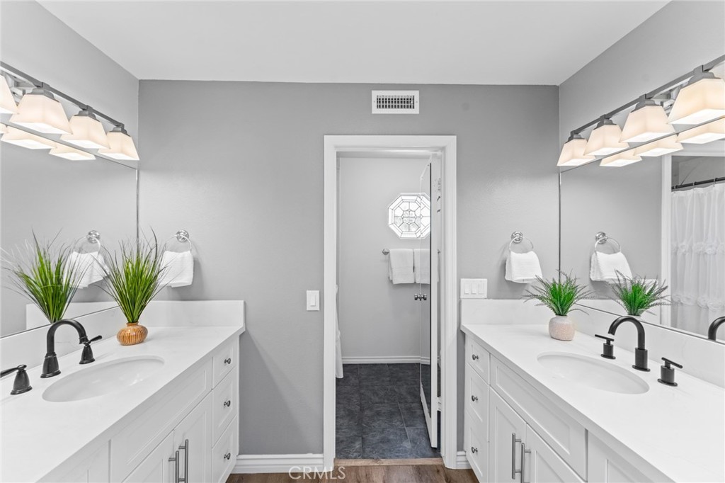 710 S Tourmaline Court Property Photo 35