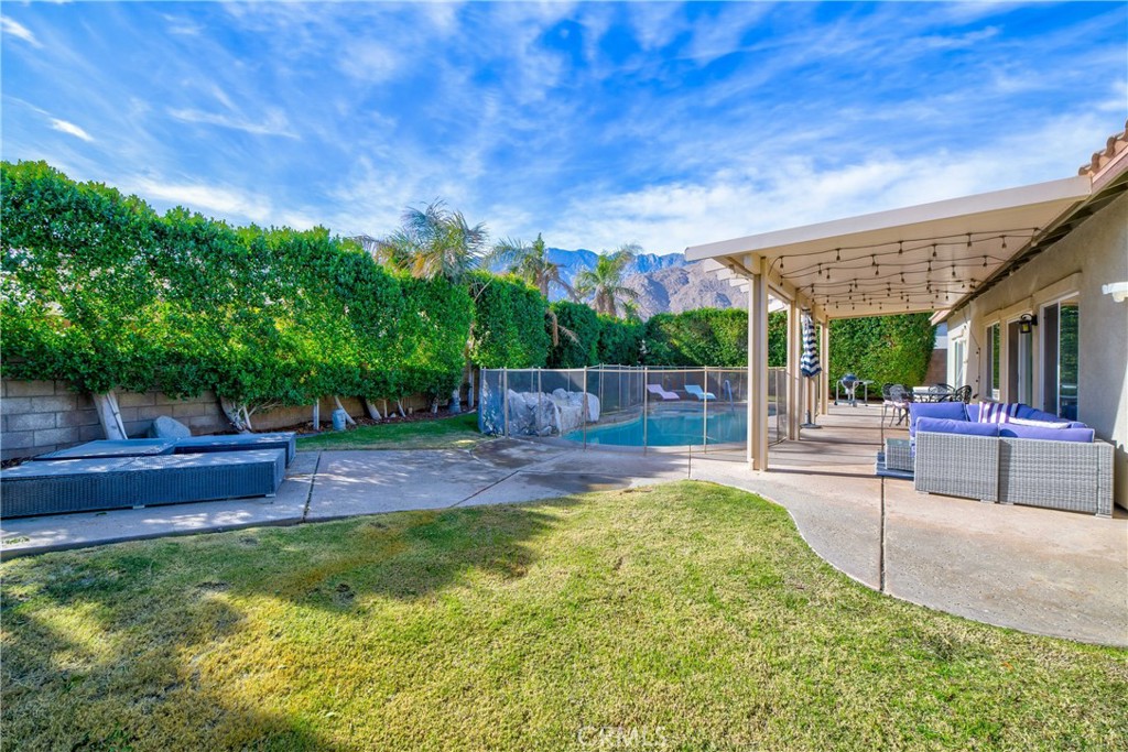 975 Alta Cresta Property Photo 34