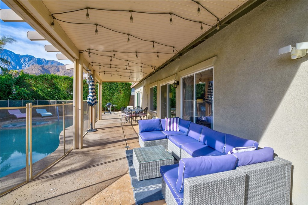 975 Alta Cresta Property Photo 35