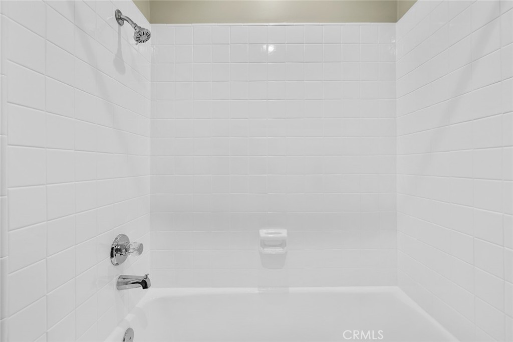 5821 Gloucester Property Photo 22