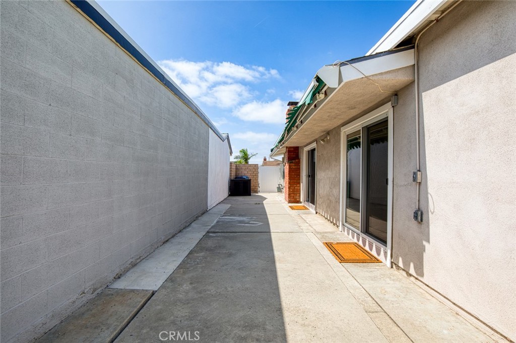 5821 Gloucester Property Photo 27
