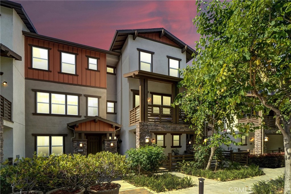17035 Independence Way Property Photo 1