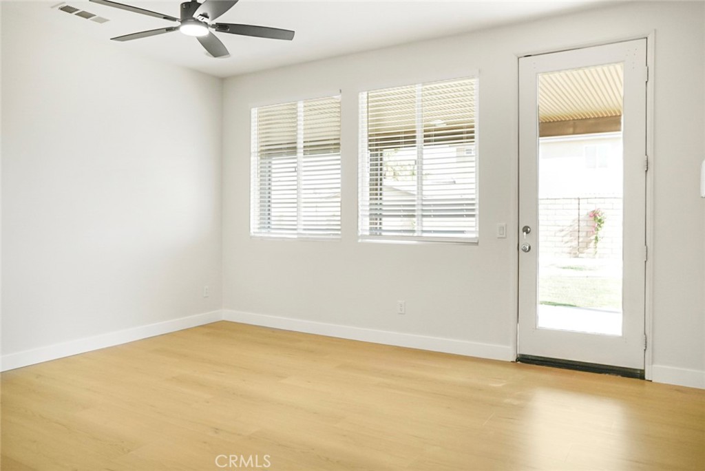 80543 Stortford Avenue Property Photo 9