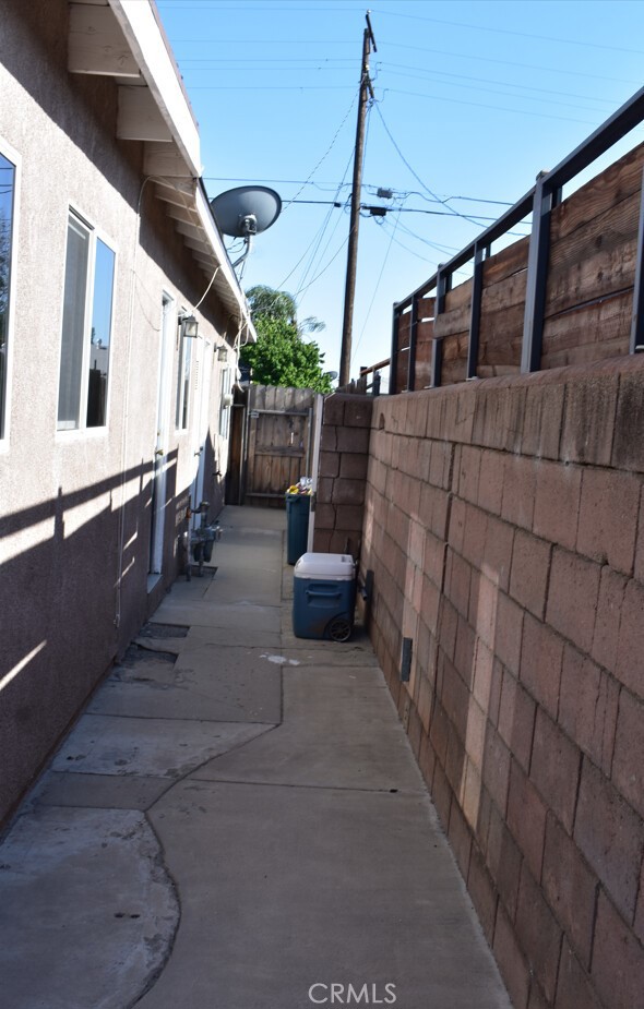 356 E South Street Property Photo 11