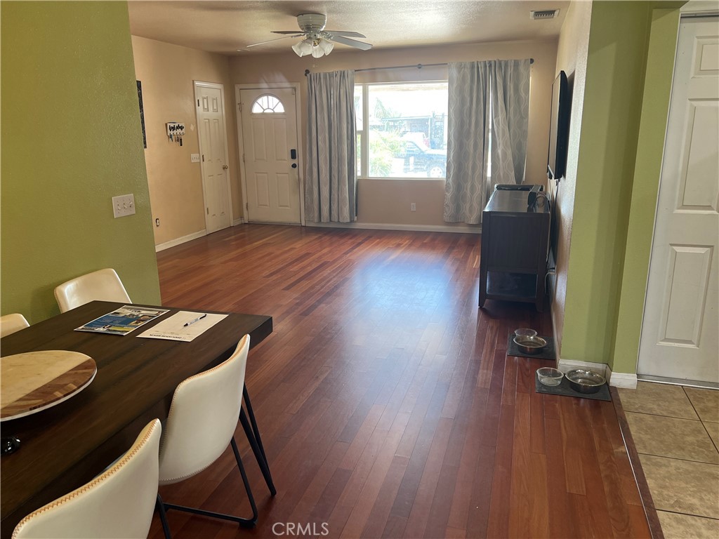 356 E South Street Property Photo 15