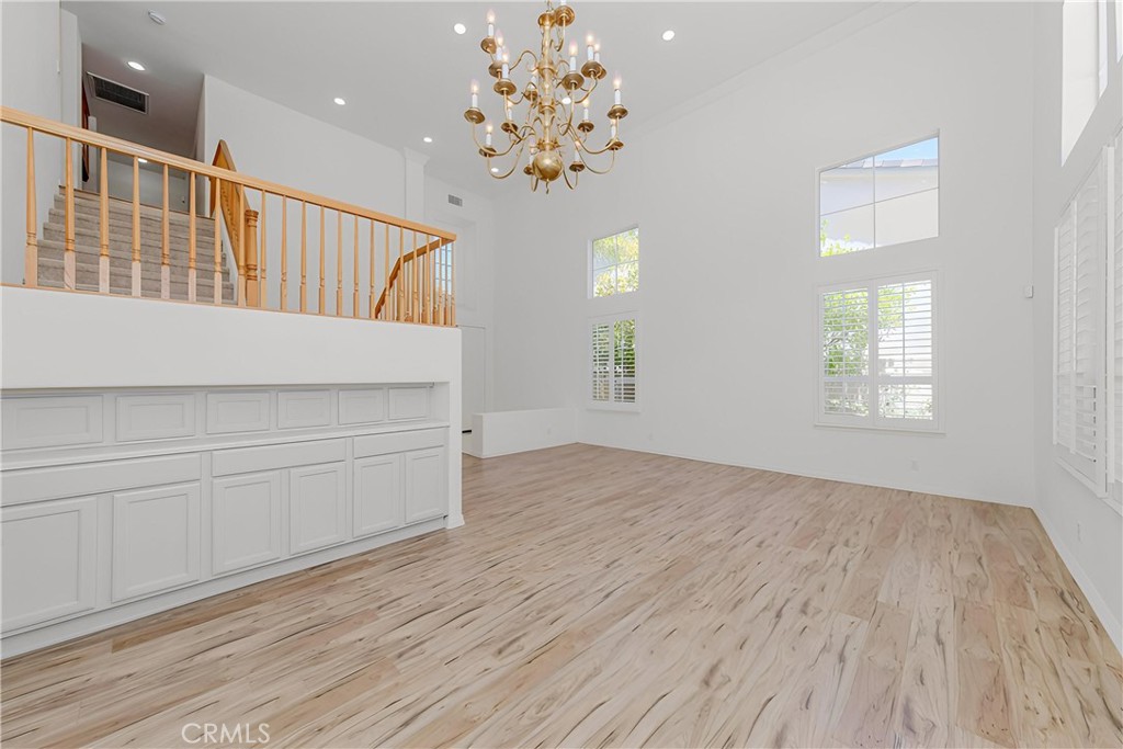 2768 Somerset Place Property Photo 8