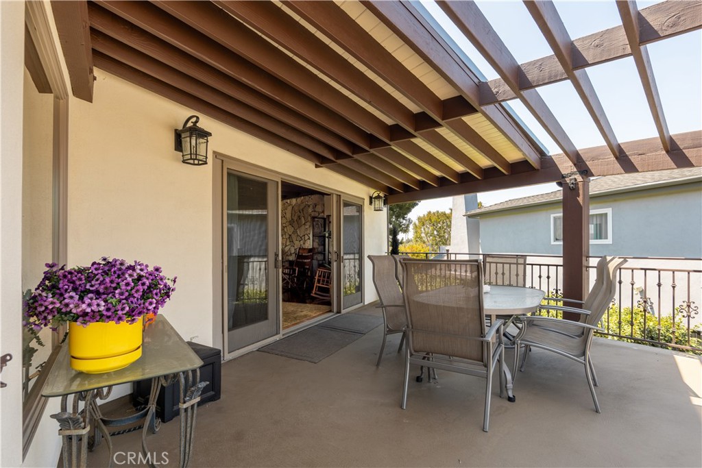 7836 W 81st Street Property Photo 10