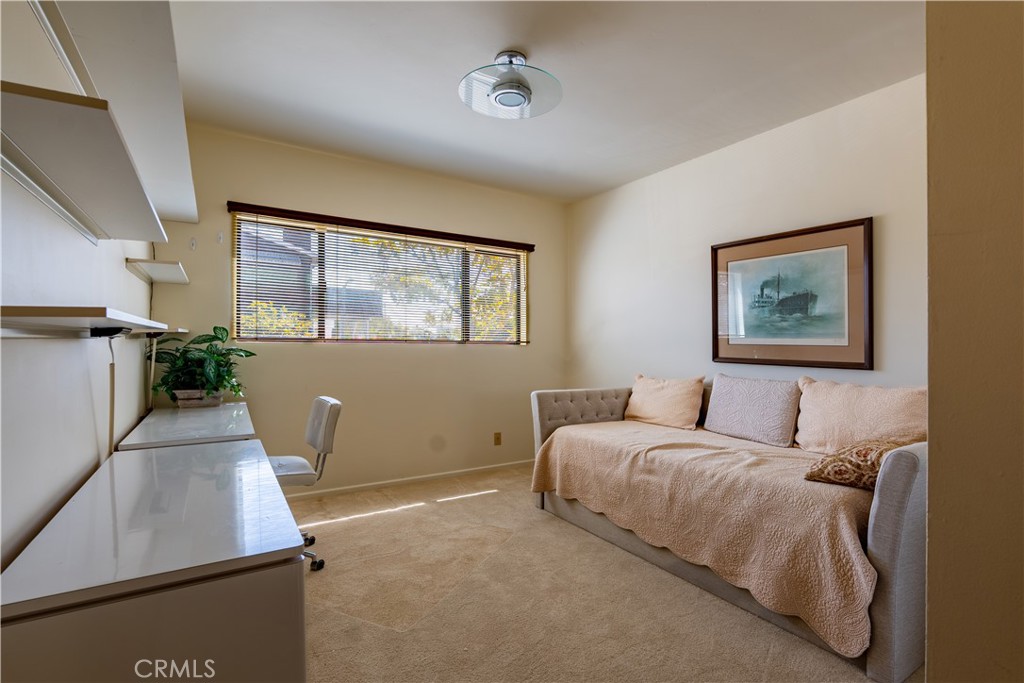 7836 W 81st Street Property Photo 17
