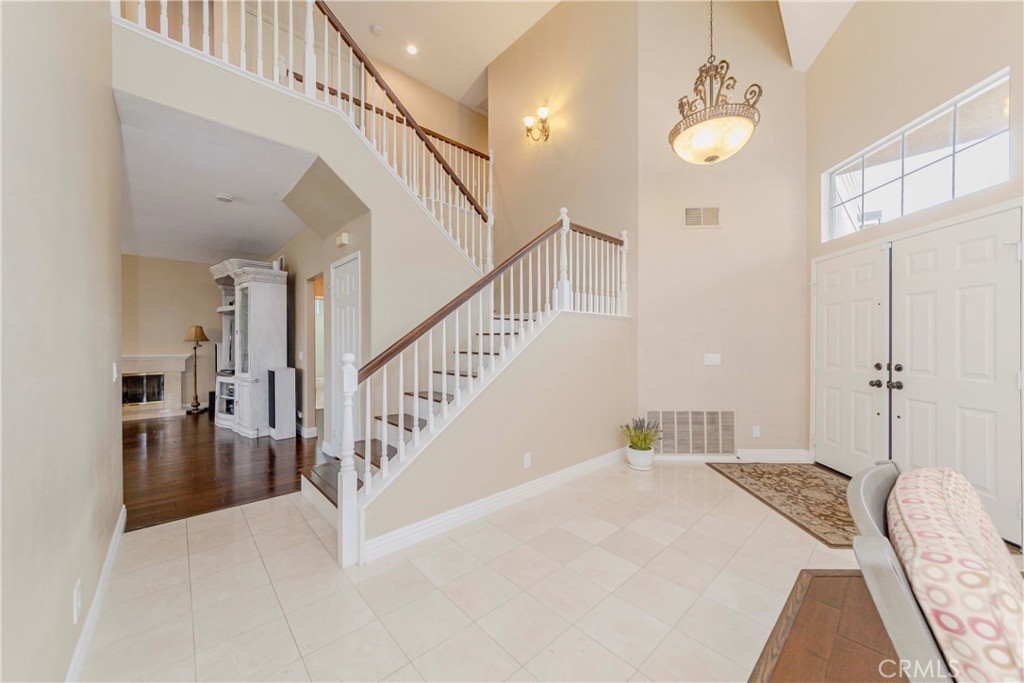 6242 E Inverness Place Property Photo 11