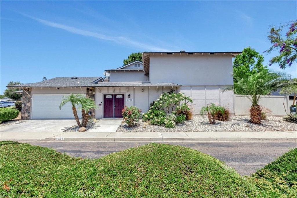 6782 Tahitian Circle Property Photo 1