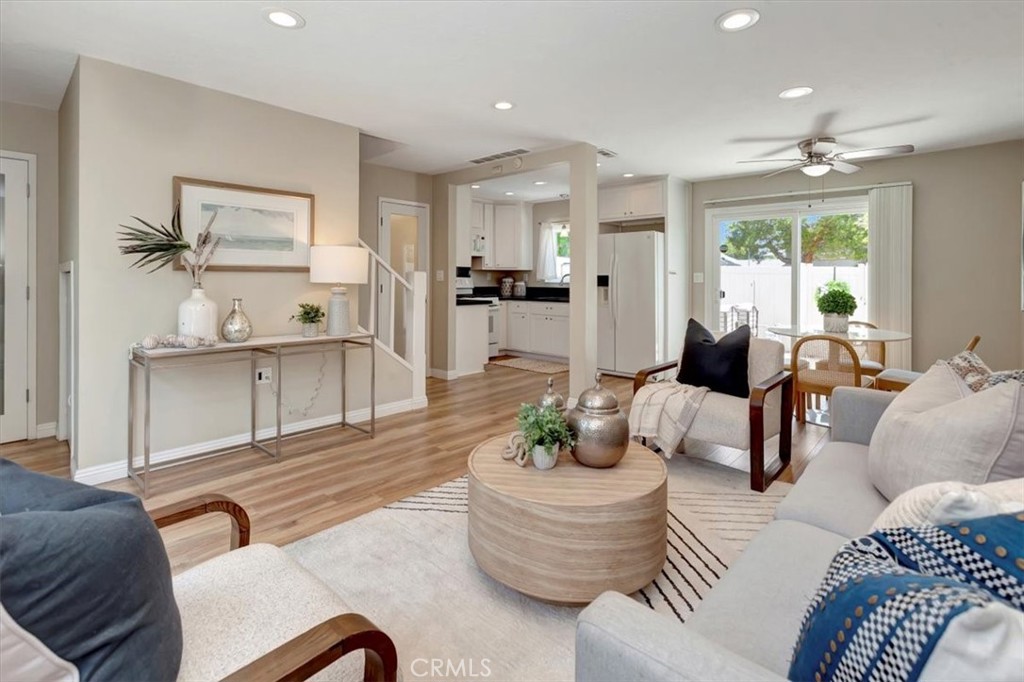 6782 Tahitian Circle Property Photo 3