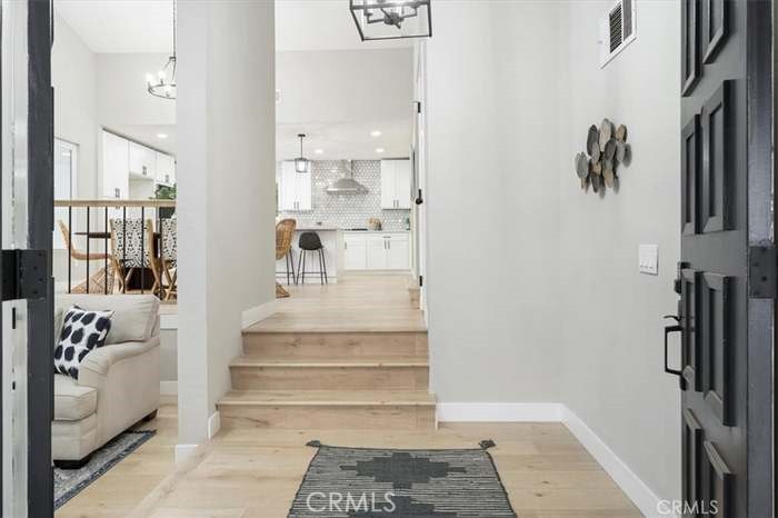 6212 Sacramento Avenue Property Photo 2
