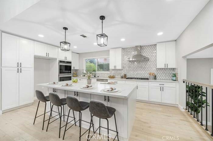 6212 Sacramento Avenue Property Photo 10