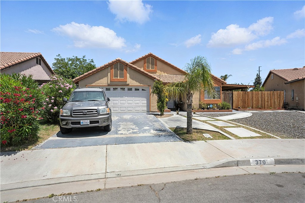 370 Morning Sky Drive Property Photo 4