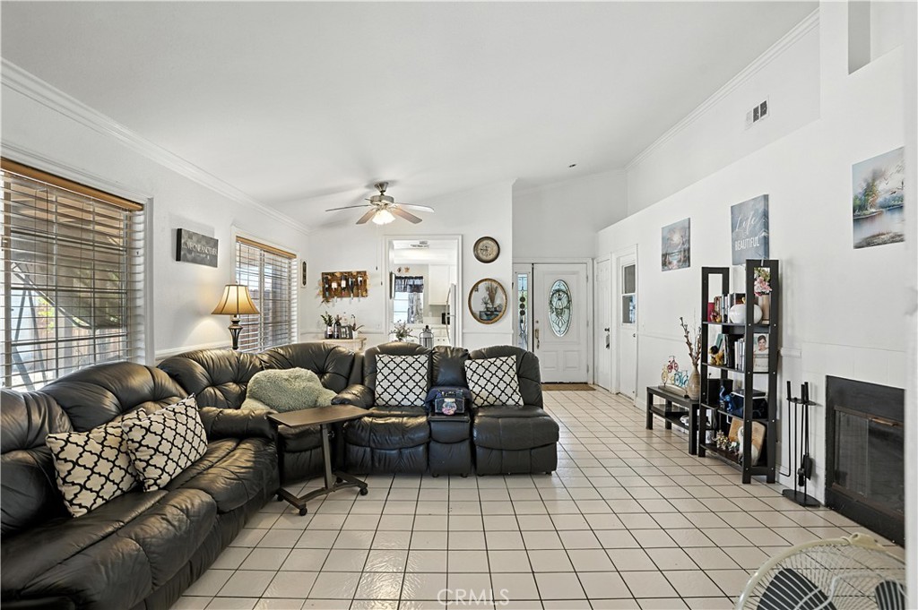 370 Morning Sky Drive Property Photo 5