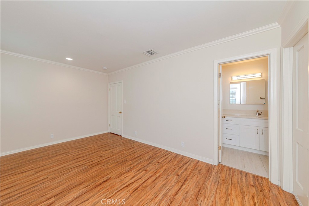 2740 Burkshire Avenue Property Photo 19