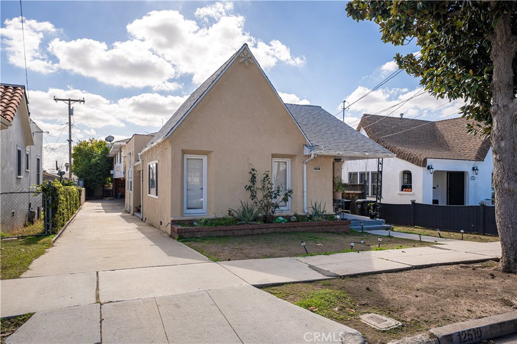 12510 Dorland Street Property Photo 1