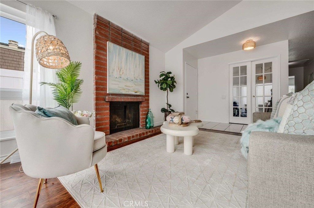 7065 Seawind Drive Property Photo 4
