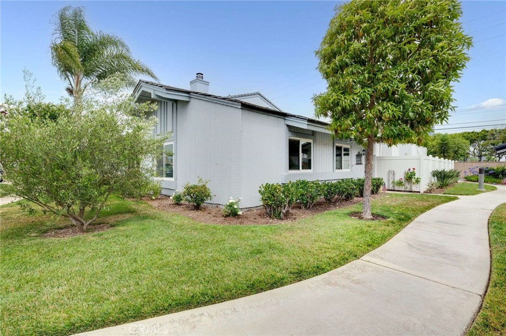 7065 Seawind Drive Property Photo 23