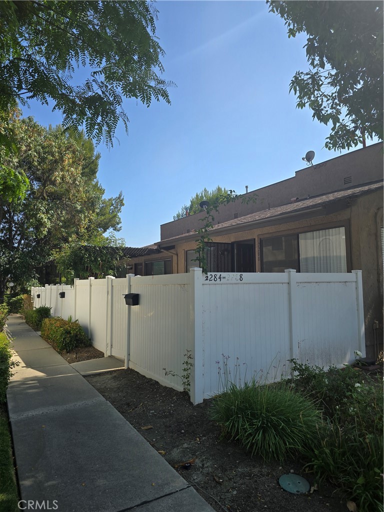 2288 Loma Alta Drive 6 Property Photo 1