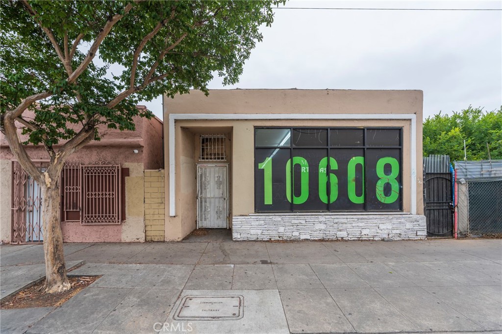 10608 Whittier Boulevard Property Photo 2