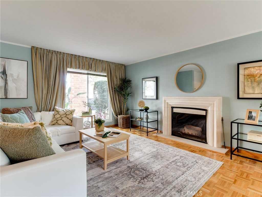 9386 Cambridge Street Property Photo 1