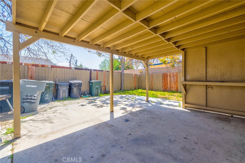 164 S Santa Fe Avenue Property Photo 30