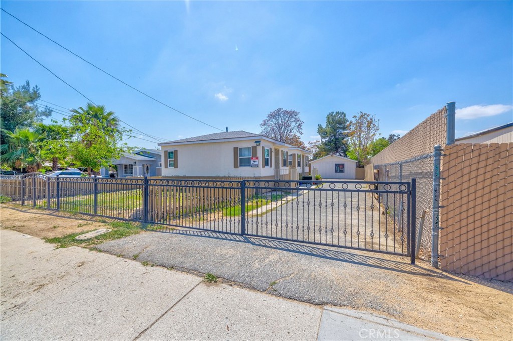 164 S Santa Fe Avenue Property Photo 36