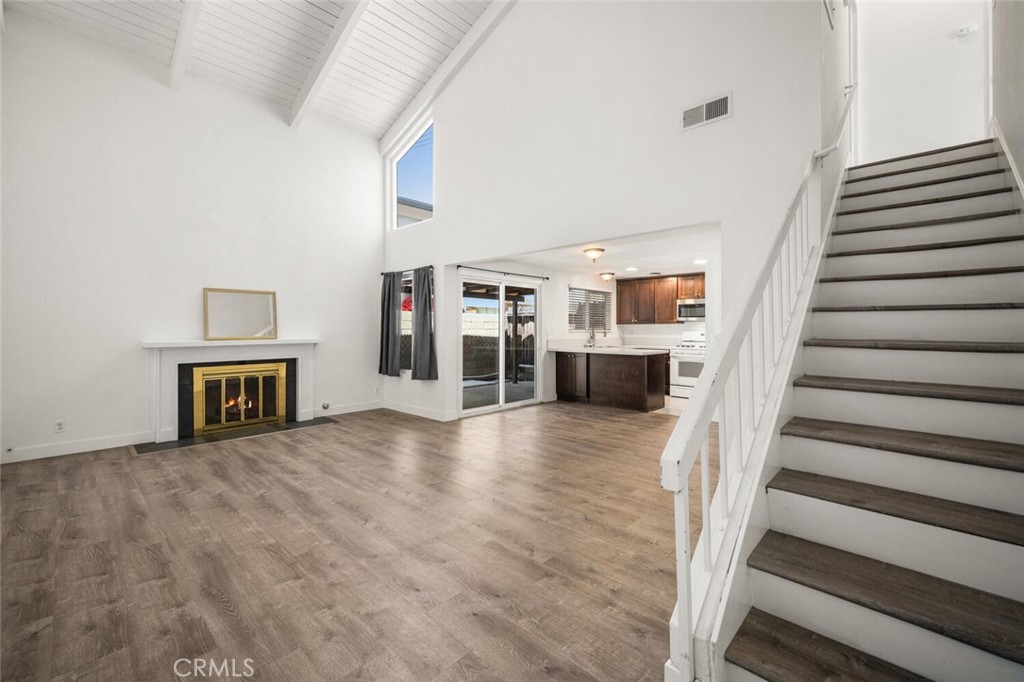 10395 Hammontree Drive Property Photo 1