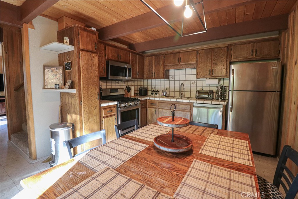 437 Gold Mountain Drive Property Photo 23
