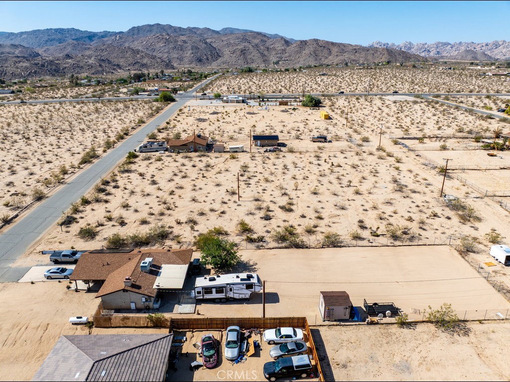 6378 Canyon Road Property Photo 7