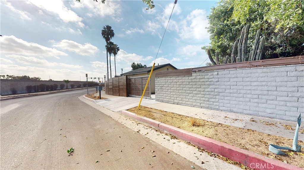 641 W 127th Street Property Photo 43