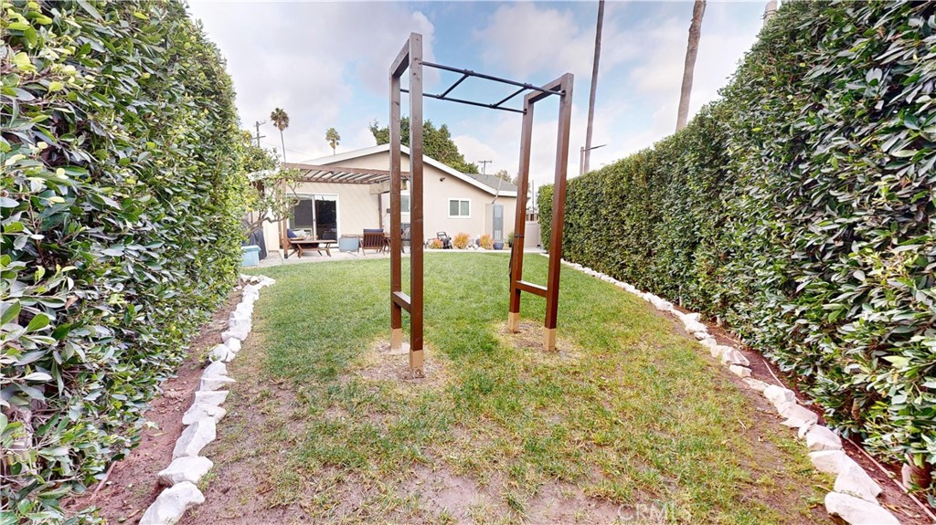 641 W 127th Street Property Photo 48