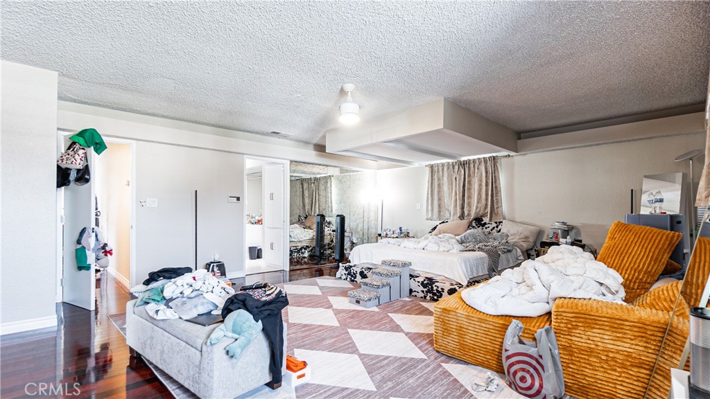 3375 Fuchsia Property Photo 29