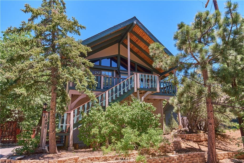 1690 Wolf Road Property Photo 1