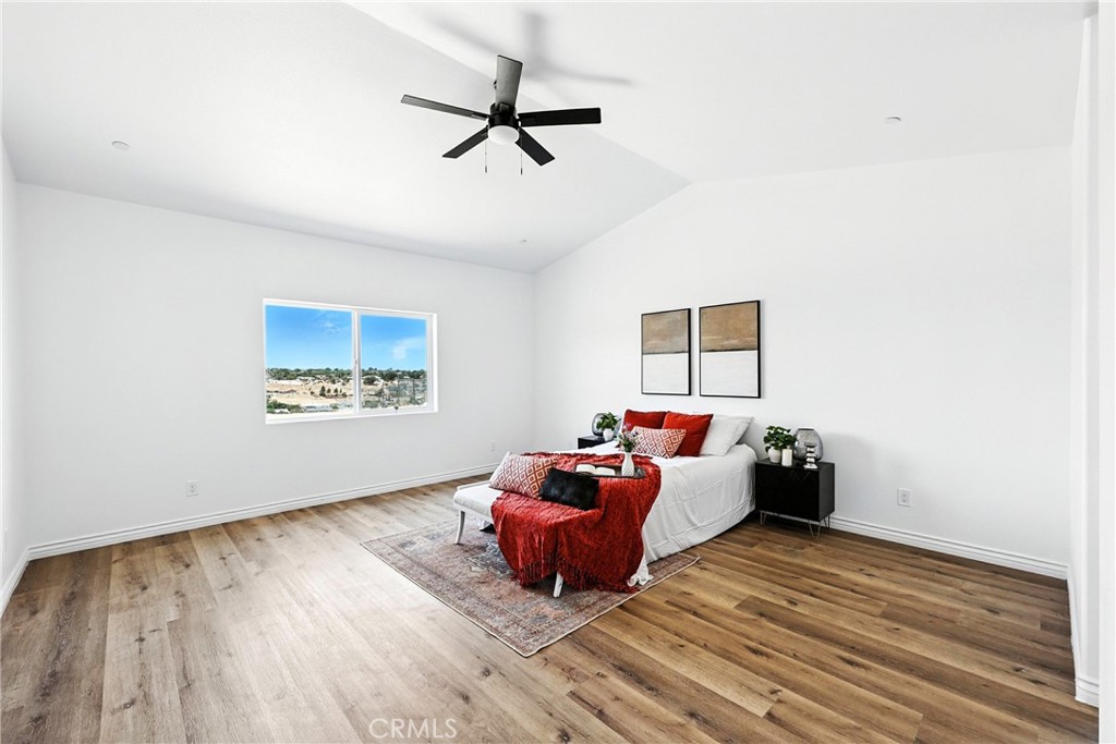 16920 Danbury Avenue Property Photo 11