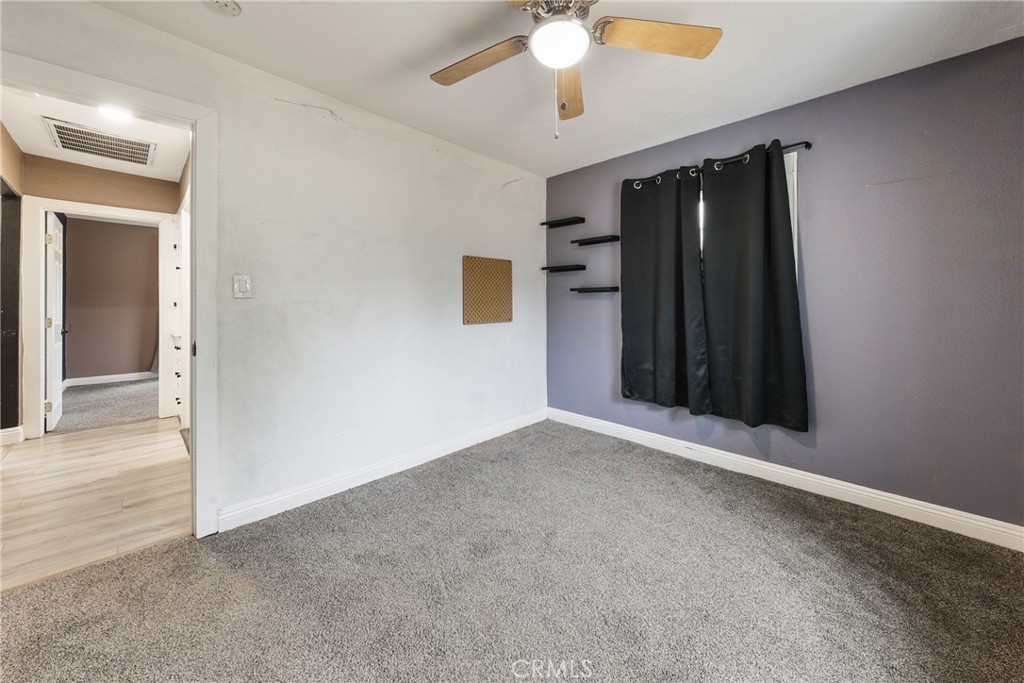 2696 N Sierra Way Property Photo 24