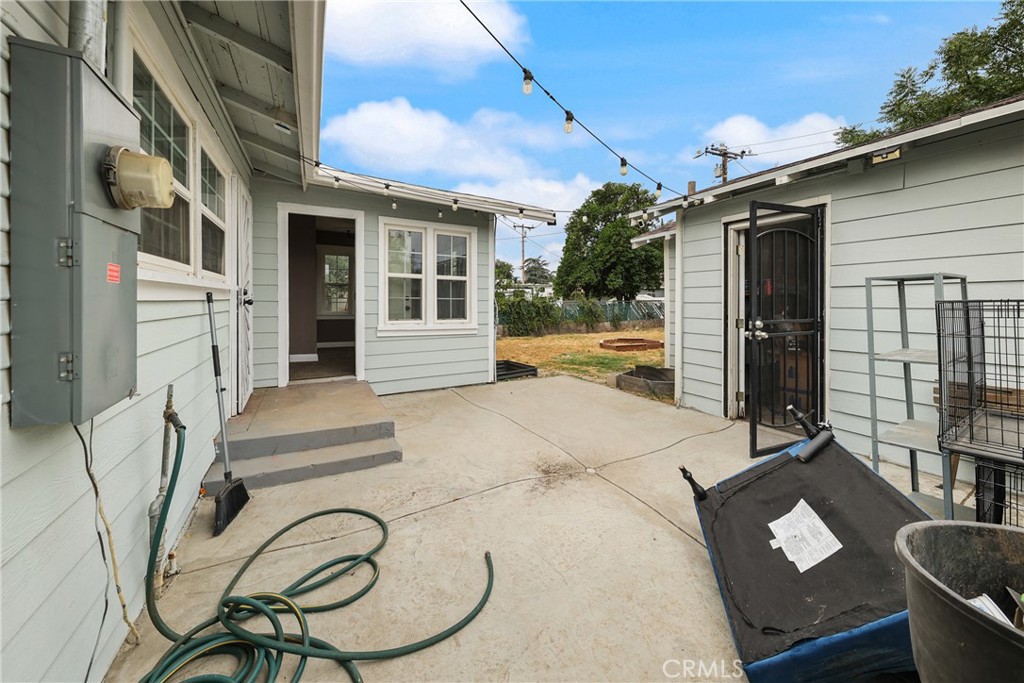 2696 N Sierra Way Property Photo 30