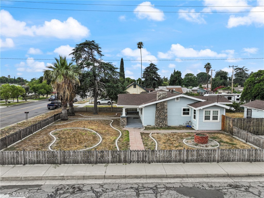 2696 N Sierra Way Property Photo 42