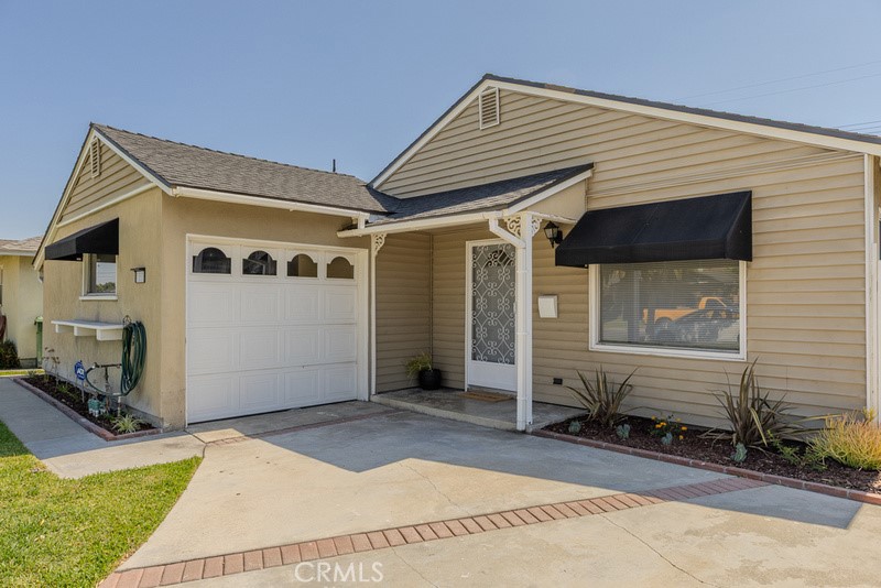 10606 Harvest Avenue