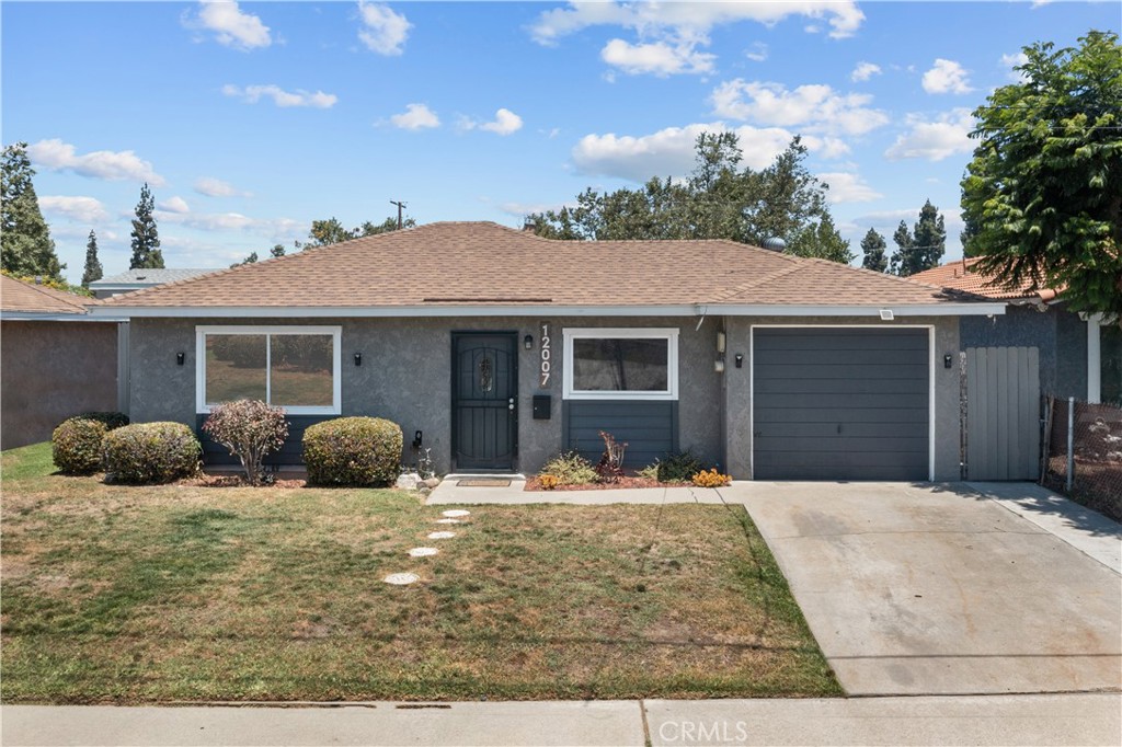 12007 163rd Street Property Photo 1
