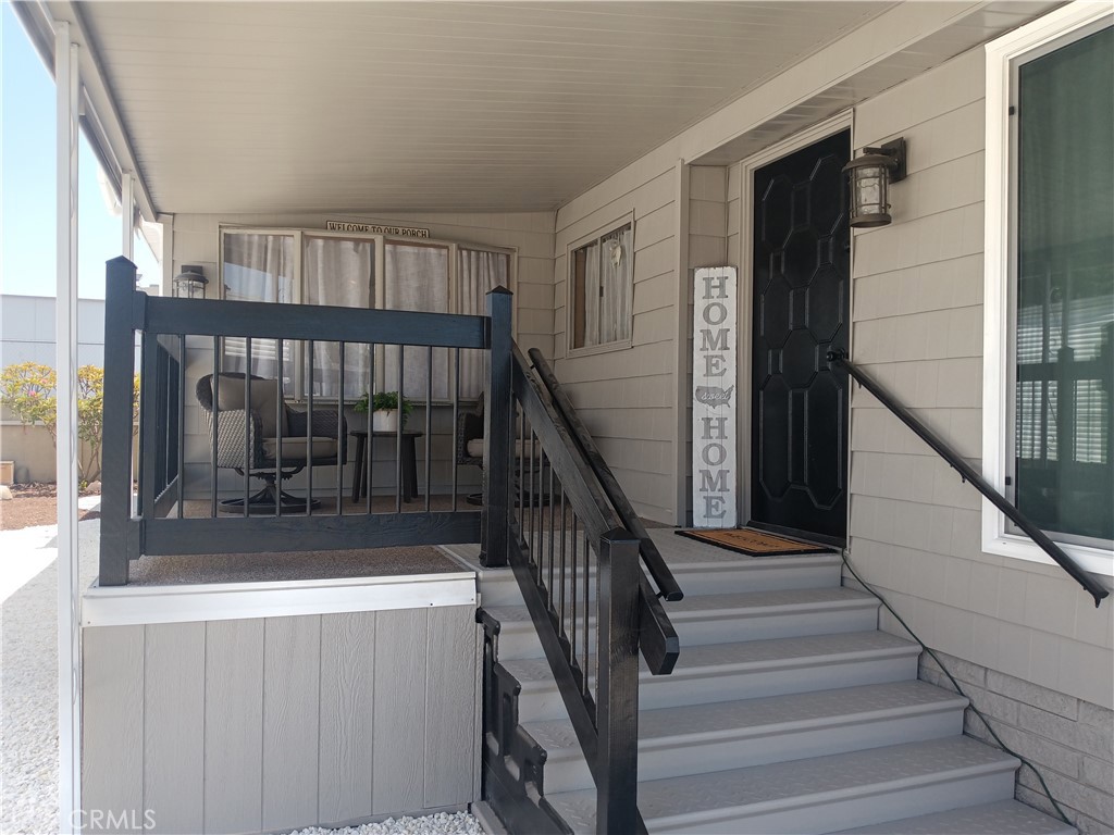 13 Magnolia Via Property Photo 2