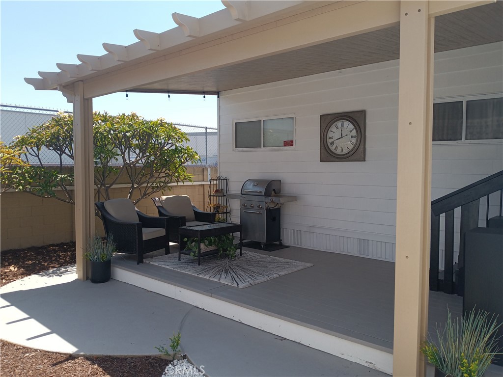 13 Magnolia Via Property Photo 5