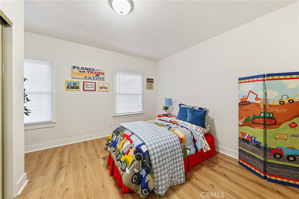 1146 N Loma Vista Drive Property Photo 32