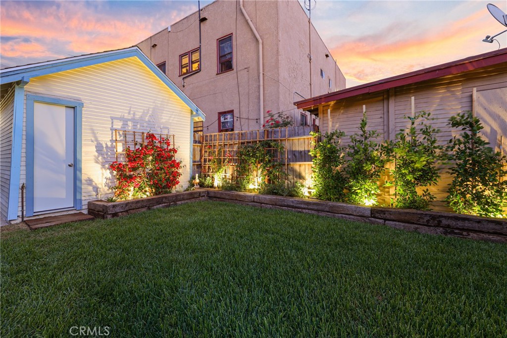 1146 N Loma Vista Drive Property Photo 38