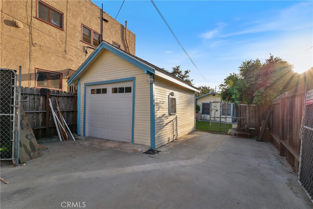 1146 N Loma Vista Drive Property Photo 41