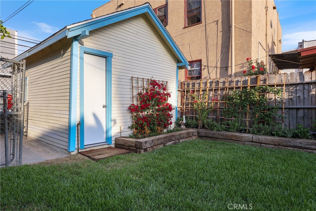 1146 N Loma Vista Drive Property Photo 43